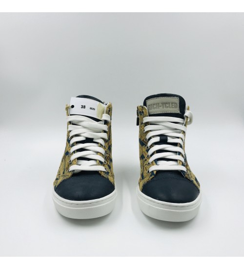 Handmade shoes Damascati and blue leather